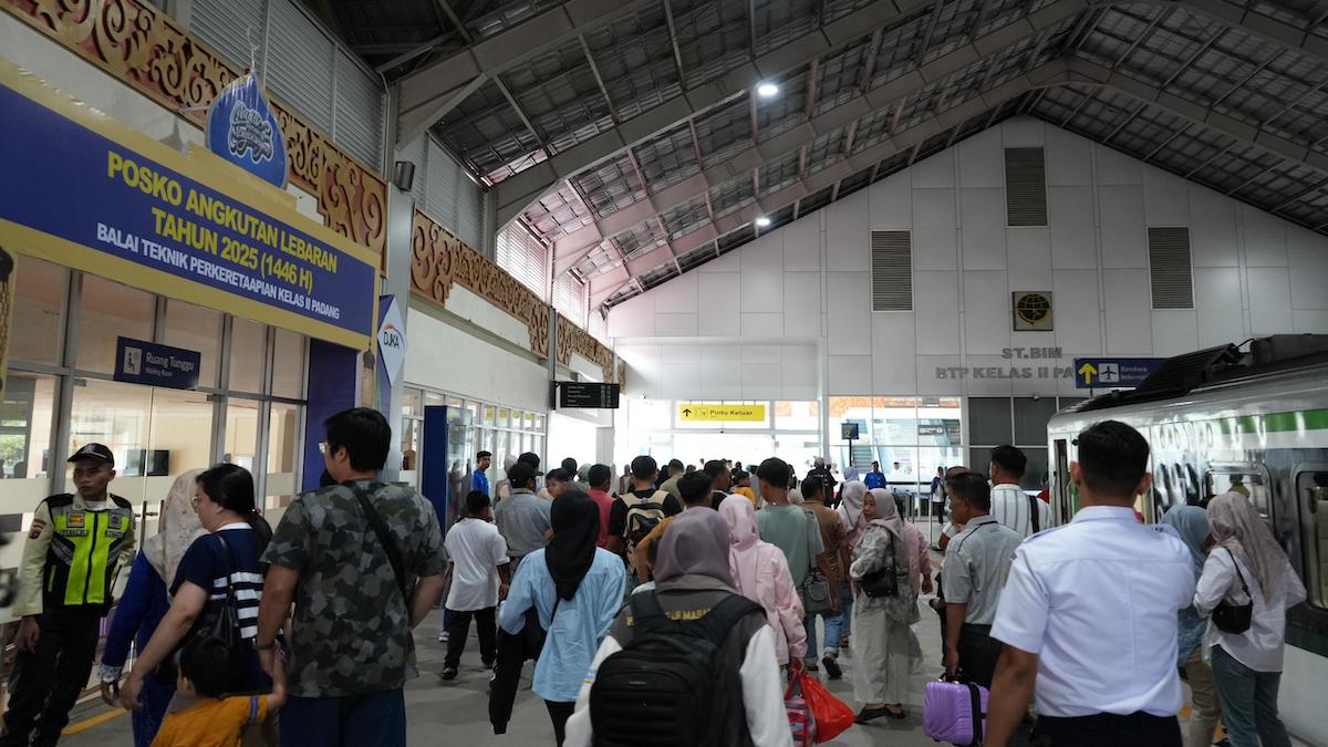 Penumpang Kereta angkutan BIM. (dok. istimewa)