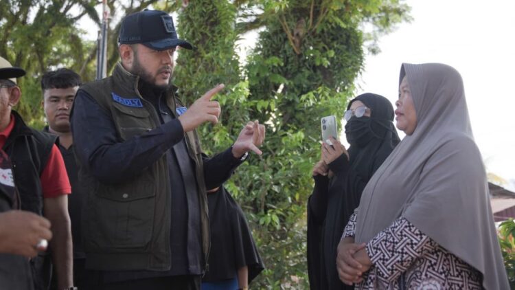 Wako Fadly Amran ajak warga yang terdampak bencana pindah ke rusunawa. (dok. istimewa)