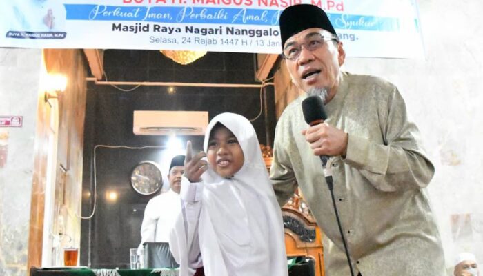 Wawako Maigus Nasir Beri Tausiyah pada Peringatan Isra’ Miraj di Nanggalo