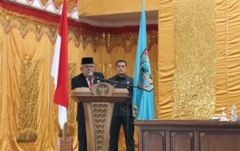Bupati Yulianto lantik 15 pejabat pratama di Pemkab Pasbar. (dok. istimewa)