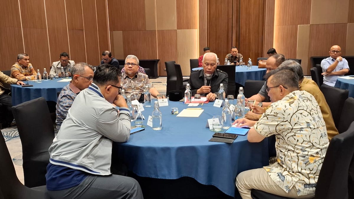 Diskusi bahan pangan dan pengendalian inflasi di Sumbar. (dok. adpsb)