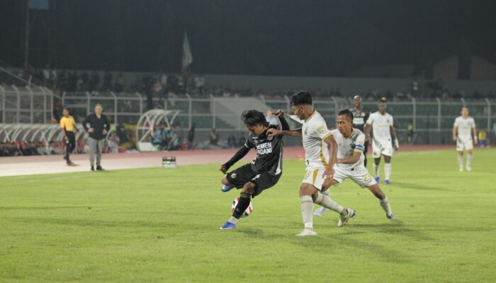 Semen Padang FC Tumbang 4-0 di Lampung, Masih Terkurung di Zona Merah