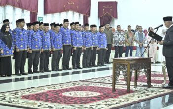 Gubernur Mahyeldi melantik 65 Kepala Sekolah se-Sumbar (dok. adpsb)