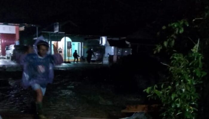 Hujan Deras, Belasan Rumah di Tanjung Raya Agam Terendam Banjir