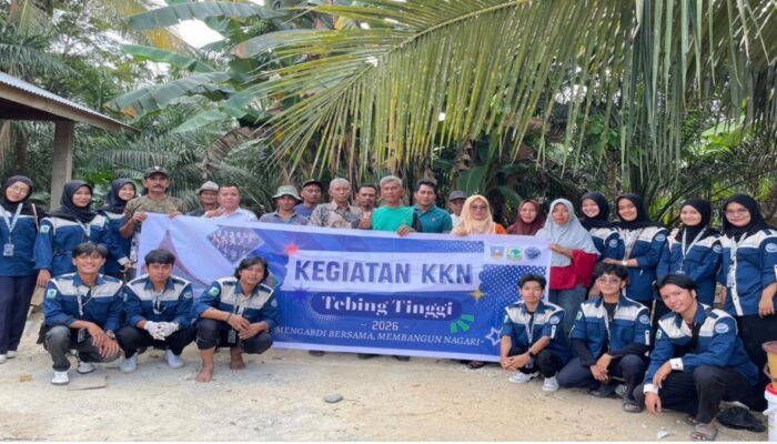 Mahasiswa KKN Unand Sulap Sampah Organik Jadi Pupuk Cair dan Padat di Dharmasraya
