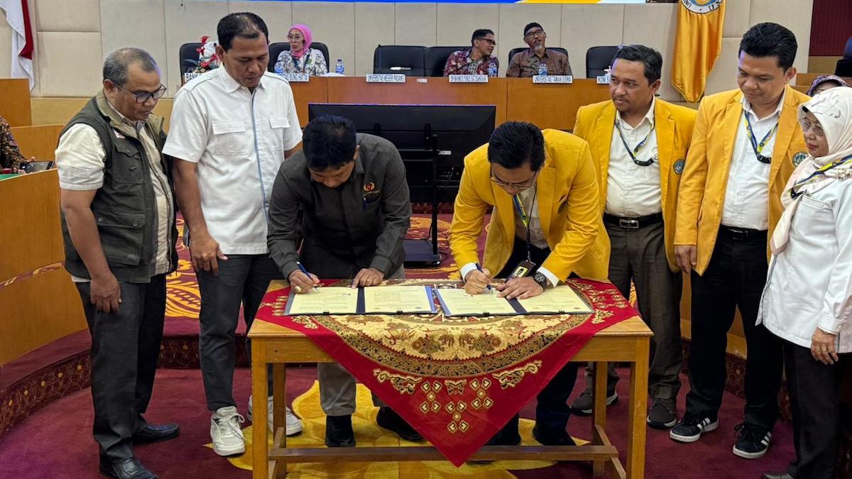 Mou KONI Sumbar dan UNP. (dok. istimewa)