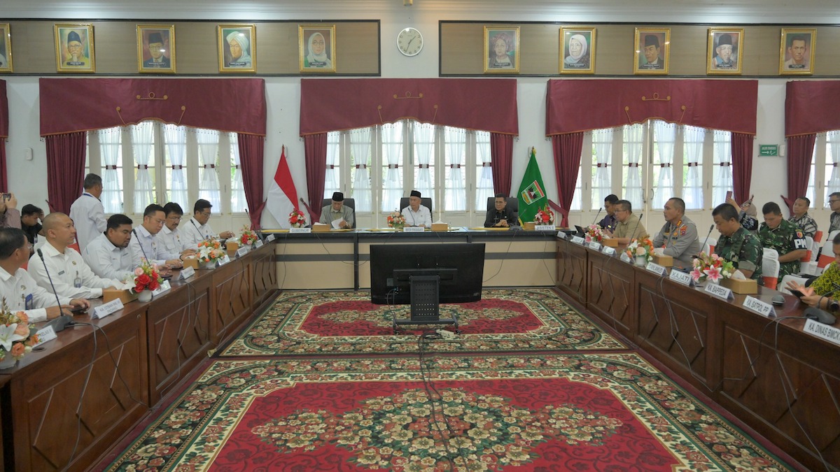 Rapat pembahasan jalur mudik Lebaran di Sumbar. (dok. adpsb)