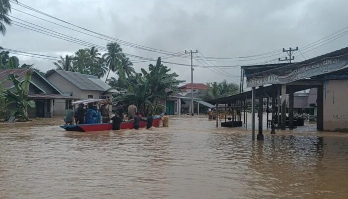Pemkab Pasaman Barat Imbau Masyarakat di Pinggir Aliran Sungai Waspada Banjir