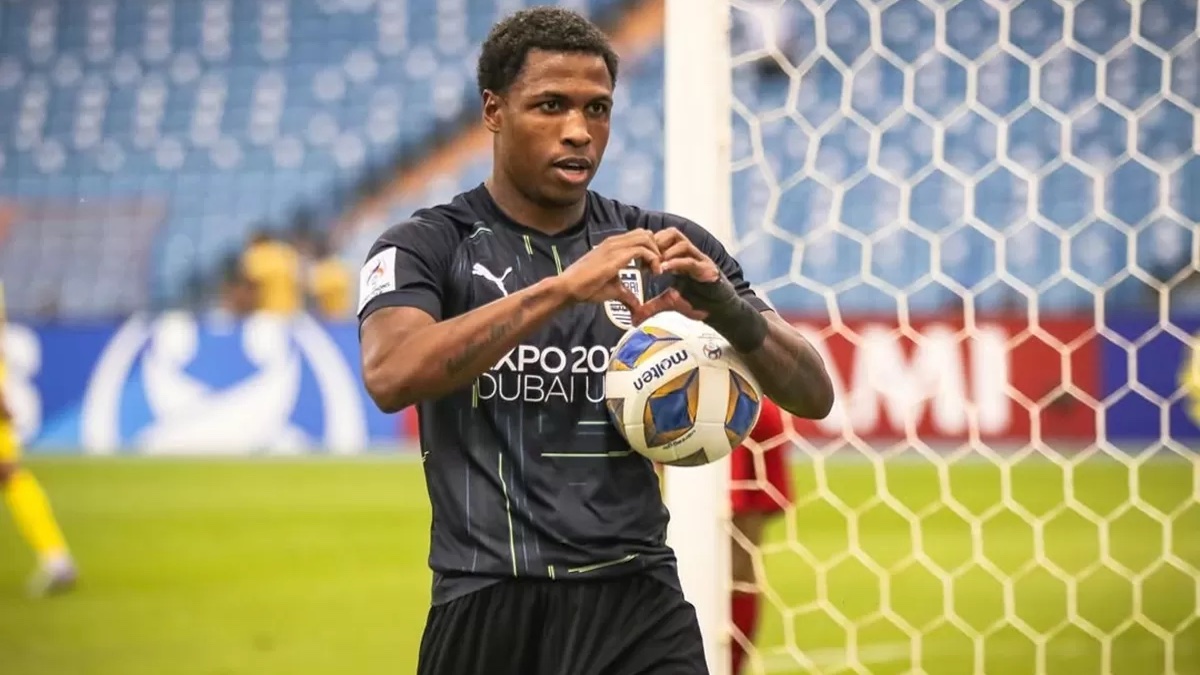 Eks striker Persebaya, Diego Mauricio gabung Semen Padang FC. (dok. istimewa)