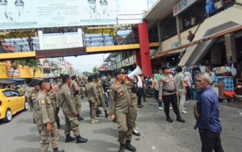Pemko Padang Tertibkan Selasar Pasar Raya, 63 Pedagang Direlokasi ke Basemen Fase VII