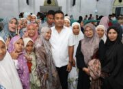 Wagub Vasko Imbau Masyarakat Ramaikan Masjid Sebagai Pusat Aktivitas Ibadah