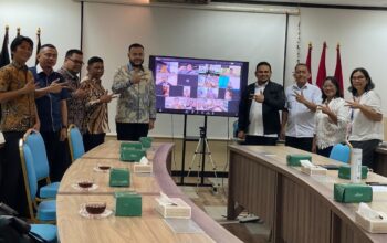 Wako Fadly Amran tandatangan adendum tahap Padang sebagai kota gastronomi. (dok. istimewa)