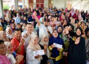 HUT Gerindra, Andre Rosiade Bersilaturahmi dan Salurkan 500 Paket Sembako di Padang Sarai