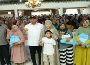 Andre Rosiade Kembali Salurkan 5.000 Paket Sembako di Kota Pariaman, Ringankan Beban Warga awal Ramadhan