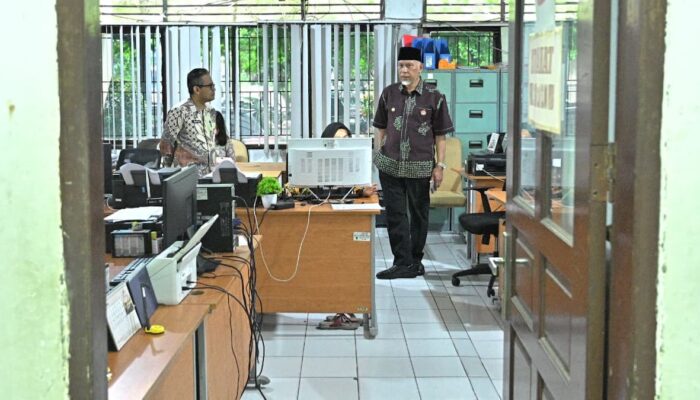 Sidak Ramadan, Gubernur Mahyeldi Pastikan Disiplin ASN Pemprov Sumbar Tetap Terjaga