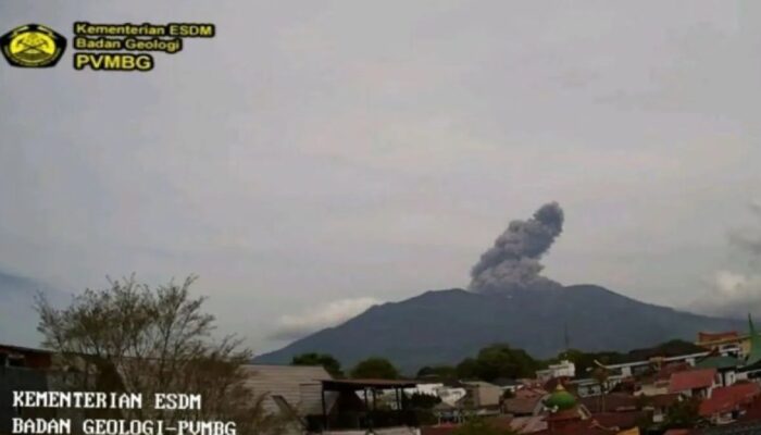 Badan Geologi Ingatkan Potensi Lahar dari Gunung Marapi saat Hujan