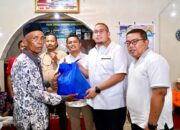 Andre Rosiade Bagikan 1.000 Paket Sembako di Tigo Lurah, Kabupaten Solok